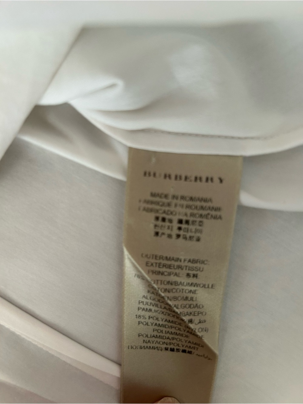 Burberry White Shirt with Black Trim - Picture 5 of 6